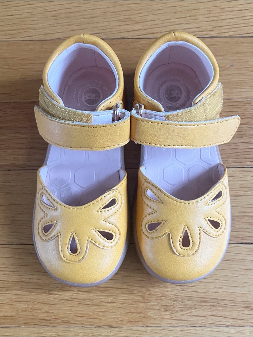 Livie & Luca Mustard Yellow Petals Mary Janes Shoes Toddler 9